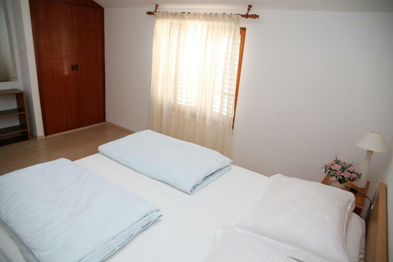 Apartments Fjaka Свети свети Филип и Яков Екстериор снимка